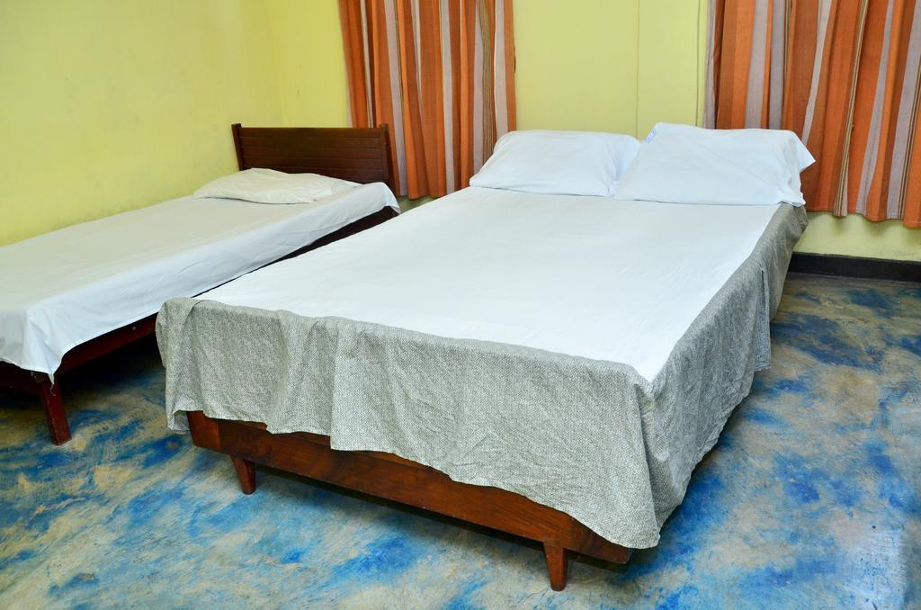 Hotel The Garden Rest Kandy Zimmer foto